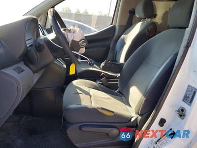 Zdjęcie 7 z 14 samochodu: 2015 NISSAN NV200 SV VIN:3N6CM0KN0FK717877 - miniatura