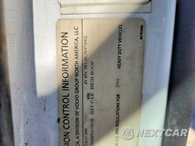 Zdjęcie 10 z 10 samochodu: 2016 VOLVO VNL SEMI TRUCK VIN:4V4NC9EG8GN974902 - miniatura