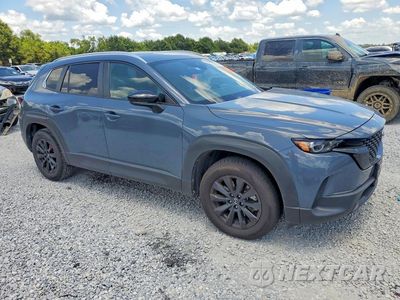 Czwarte zdjęcie samochodu z boku: 2024 MAZDA CX-50 PREFERRED VIN:7MMVABBM0RN172799 - miniatura