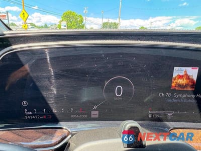 Zdjęcie 8 z 10 samochodu: 2021 CADILLAC ESCALADE PREMIUM LUXURY PLATINUM VIN:1GYS4DKL1MR346498 - miniatura