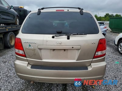 Zdjęcie 6 z 13 samochodu: 2004 KIA SORENTO LX VIN:KNDJD733945233438 - miniatura