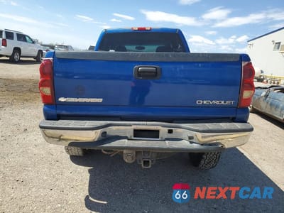 Zdjęcie 6 z 12 samochodu: 2003 CHEVROLET SILVERADO K2500 HEAVY DUTY VIN:1GCHK23U73F177878 - miniatura