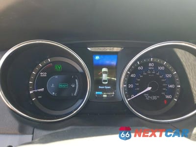 Zdjęcie 9 z 12 samochodu: 2013 HYUNDAI SONATA HYBRID VIN:KMHEC4A48DA098258 - miniatura