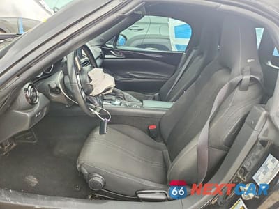 Zdjęcie 7 z 12 samochodu: 2020 MAZDA MX-5 MIATA CLUB VIN:JM1NDAC72L0414796 - miniatura