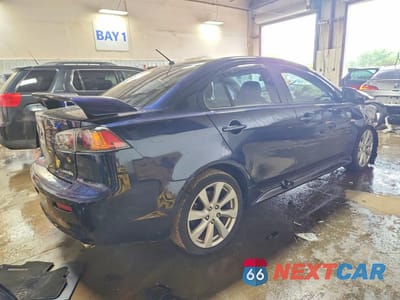 Trzecie zdjęcie samochodu z tyłu: 2013 MITSUBISHI LANCER GT VIN:JA32U8FW8DU008822 - miniatura