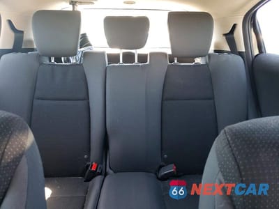 Zdjęcie 10 z 13 samochodu: 2019 HONDA HR-V LX VIN:3CZRU6H31KG721739 - miniatura