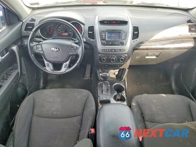 Zdjęcie 8 z 13 samochodu: 2014 KIA SORENTO LX VIN:5XYKTCA60EG440273 - miniatura