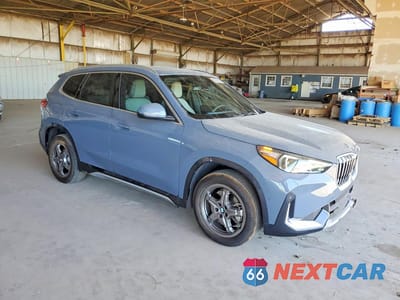 Czwarte zdjęcie samochodu z boku: 2025 BMW X1 XDRIVE28I VIN:WBX73EF03S5166788 - miniatura