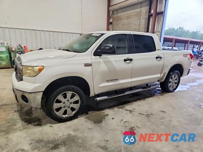 2007 TOYOTA TUNDRA CREWMAX SR5 5TFEV54197X032499 - główne zdjęcie licytacji z USA - miniatura