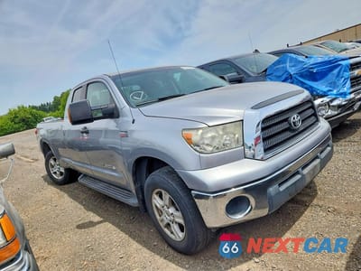 Czwarte zdjęcie samochodu z boku: 2007 TOYOTA TUNDRA DOUBLE CAB SR5 VIN:5TFCV54107X004940 - miniatura
