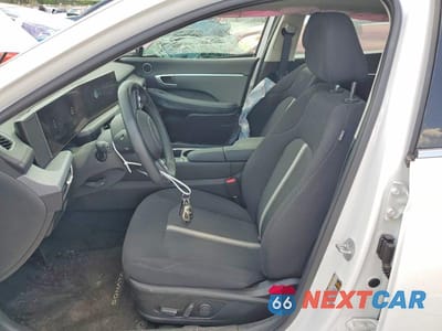 Zdjęcie 7 z 12 samochodu: 2025 HYUNDAI SONATA HYBRID SEL VIN:KMHL34JJ3SA110231 - miniatura