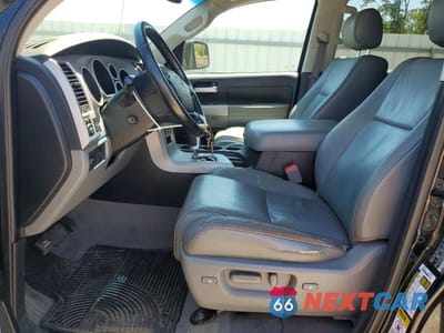 Zdjęcie 7 z 12 samochodu: 2008 TOYOTA TUNDRA CREWMAX LIMITED VIN:5TBDV58168S493830 - miniatura