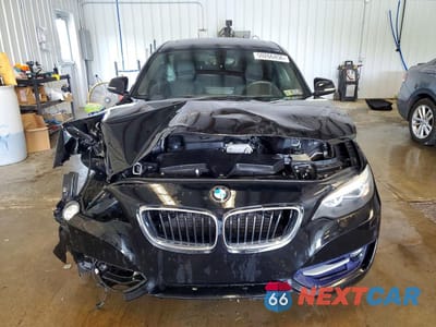 Piąte zdjęcie samochodu w środku: 2016 BMW 228 XI SULEV VIN:WBA1G9C54GV726630 - miniatura