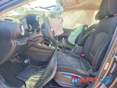 Zdjęcie 7 z 12 samochodu: 2022 KIA FORTE FE VIN:3KPF24AD5NE463814 - miniatura