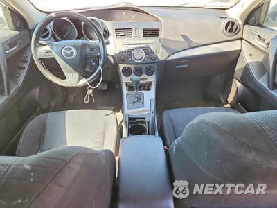 Zdjęcie 8 z 12 samochodu: 2011 MAZDA 3 I VIN:JM1BL1VF1B1447632 - miniatura