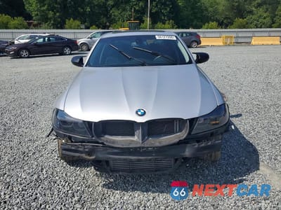 Piąte zdjęcie samochodu w środku: 2010 BMW 335 XI VIN:WBAPL3C55AA407996 - miniatura