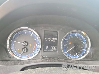 Zdjęcie 9 z 12 samochodu: 2018 TOYOTA COROLLA LE VIN:5YFBURHE8JP856090 - miniatura