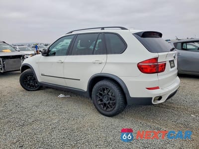 Drugie zdjęcie samochodu z przodu: 2013 BMW X5 XDRIVE35I VIN:5UXZV4C5XD0E03465 - miniatura