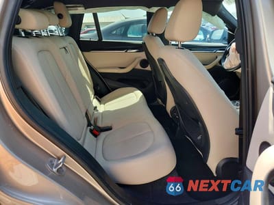 Zdjęcie 11 z 14 samochodu: 2021 BMW X1 SDRIVE28I VIN:WBXJG7C08M5U37633 - miniatura