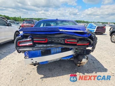 Zdjęcie 6 z 13 samochodu: 2019 DODGE CHALLENGER SXT VIN:2C3CDZGG6KH629788 - miniatura