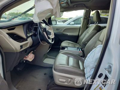 Zdjęcie 7 z 13 samochodu: 2019 TOYOTA SIENNA XLE 7-PASSENGER VIN:5TDDZ3DC8KS225506 - miniatura