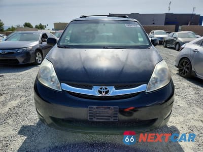 Piąte zdjęcie samochodu w środku: 2009 TOYOTA SIENNA LIMITED VIN:5TDZK22C29S265808 - miniatura