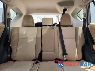Zdjęcie 10 z 13 samochodu: 2013 TOYOTA RAV4 LE VIN:JTMBFREV4DD011467 - miniatura