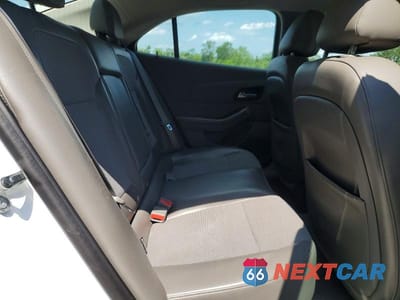 Zdjęcie 10 z 12 samochodu: 2013 CHEVROLET MALIBU VIN:1G11E5SA0DF322688 - miniatura