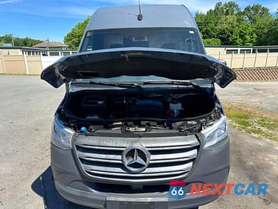 Piąte zdjęcie samochodu w środku: 2019 MERCEDES-BENZ SPRINTER 2500 VIN:WD4PF1CD2KP125275 - miniatura
