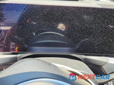 Zdjęcie 9 z 12 samochodu: 2024 BMW 330I VIN:3MW69FF08R8E55673 - miniatura