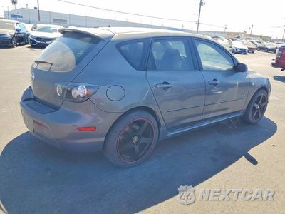 Trzecie zdjęcie samochodu z tyłu: 2007 MAZDA 3 HATCHBACK VIN:JM1BK344171672249 - miniatura