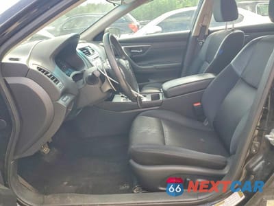 Zdjęcie 7 z 12 samochodu: 2017 NISSAN ALTIMA 2.5 SR VIN:1N4AL3AP1HC204962 - miniatura