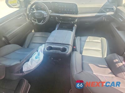 Zdjęcie 8 z 13 samochodu: 2026 CHEVROLET SUBURBAN C1500 RST VIN:1GNS5EKD4TR137585 - miniatura