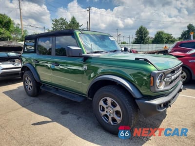 Czwarte zdjęcie samochodu z boku: 2023 FORD BRONCO BASE VIN:1FMDE5BH4PLC07563 - miniatura