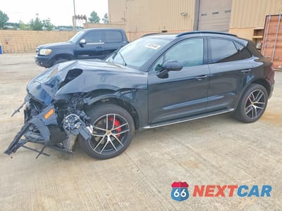 2023 PORSCHE MACAN S WP1AG2A58PLB35952 - główne zdjęcie licytacji z USA - miniatura