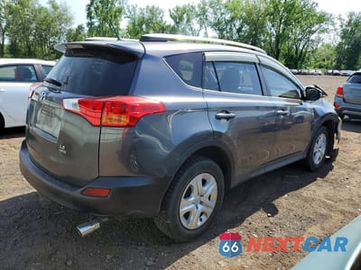Trzecie zdjęcie samochodu z tyłu: 2014 TOYOTA RAV4 LE VIN:JTMBFREV8EJ007599 - miniatura