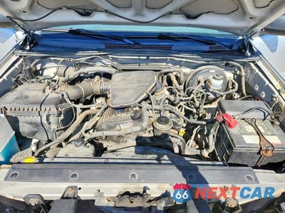 Zdjęcie 11 z 12 samochodu: 2010 TOYOTA TACOMA ACCESS CAB VIN:5TEUX4EN0AZ735586 - miniatura