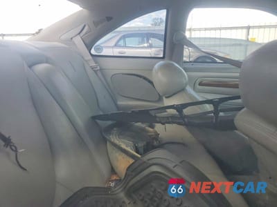 Zdjęcie 10 z 12 samochodu: 1998 LINCOLN MARK VIII LSC VIN:1LNFM92V8WY640927 - miniatura