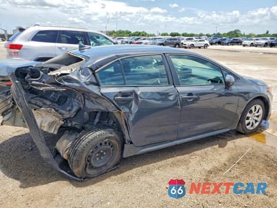 Trzecie zdjęcie samochodu z tyłu: 2024 TOYOTA COROLLA LE VIN:5YFB4MDE9RP218631 - miniatura