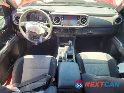Zdjęcie 8 z 13 samochodu: 2023 TOYOTA TACOMA TRD SPORT VIN:3TYCZ5AN7PT166098 - miniatura