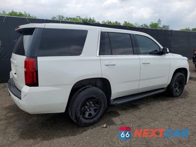 Trzecie zdjęcie samochodu z tyłu: 2016 CHEVROLET TAHOE POLICE VIN:1GNLCDEC5GR271342 - miniatura