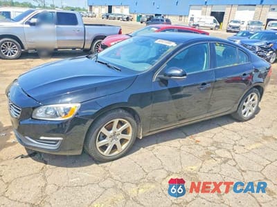 2015 VOLVO S60 YV140MFJ6F1353624 - główne zdjęcie licytacji z USA - miniatura