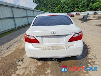 Zdjęcie 6 z 12 samochodu: 2011 LEXUS LS 460 VIN:JTHBL5EF3B5103492 - miniatura