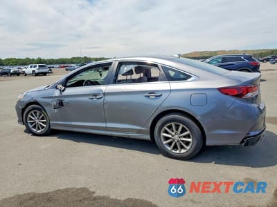 Drugie zdjęcie samochodu z przodu: 2018 HYUNDAI SONATA SE VIN:5NPE24AF0JH690878 - miniatura
