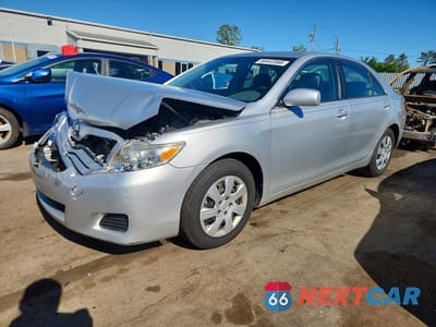 2010 TOYOTA CAMRY LE 4T1BF3EK5AU015814 - główne zdjęcie licytacji z USA - miniatura