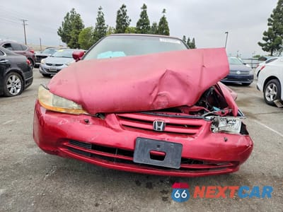 Piąte zdjęcie samochodu w środku: 2002 HONDA ACCORD EX VIN:JHMCG66852C028613 - miniatura