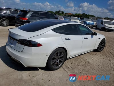 Trzecie zdjęcie samochodu z tyłu: 2021 TESLA MODEL S VIN:5YJSA1E57MF454091 - miniatura