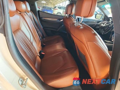 Zdjęcie 10 z 12 samochodu: 2015 MASERATI GHIBLI VIN:ZAM57XSA9F1159209 - miniatura