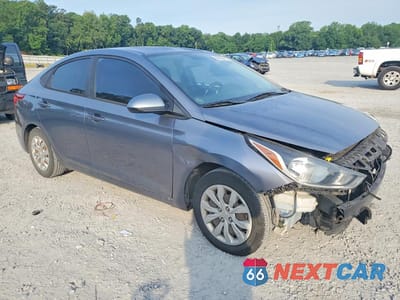 Czwarte zdjęcie samochodu z boku: 2019 HYUNDAI ACCENT SE VIN:3KPC24A35KE080851 - miniatura