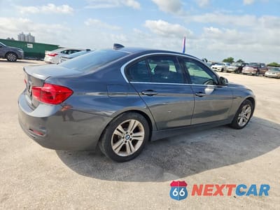 Trzecie zdjęcie samochodu z tyłu: 2018 BMW 330 I VIN:WBA8B9G5XJNU57791 - miniatura
